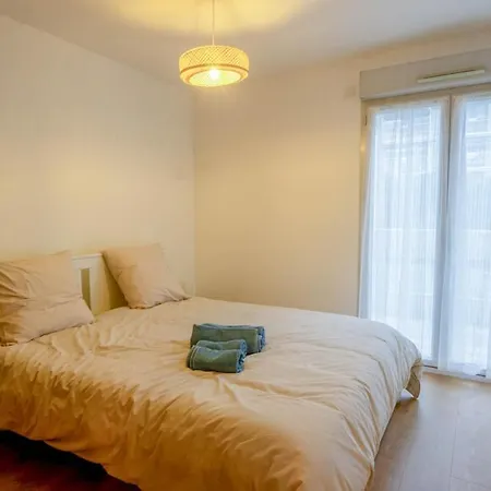 Appartement Chatenay-Malabry Apartment Chatenay-Malabry